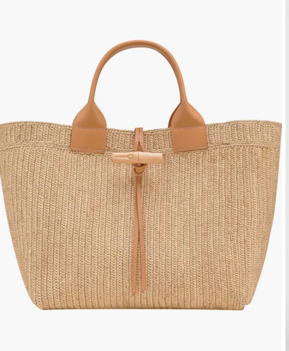 New summer IT bag! 


Raffia, Le pliage, longchamp, purse, spring bag 

#LTKSeasonal #LTKWorkwear #LTKTravel