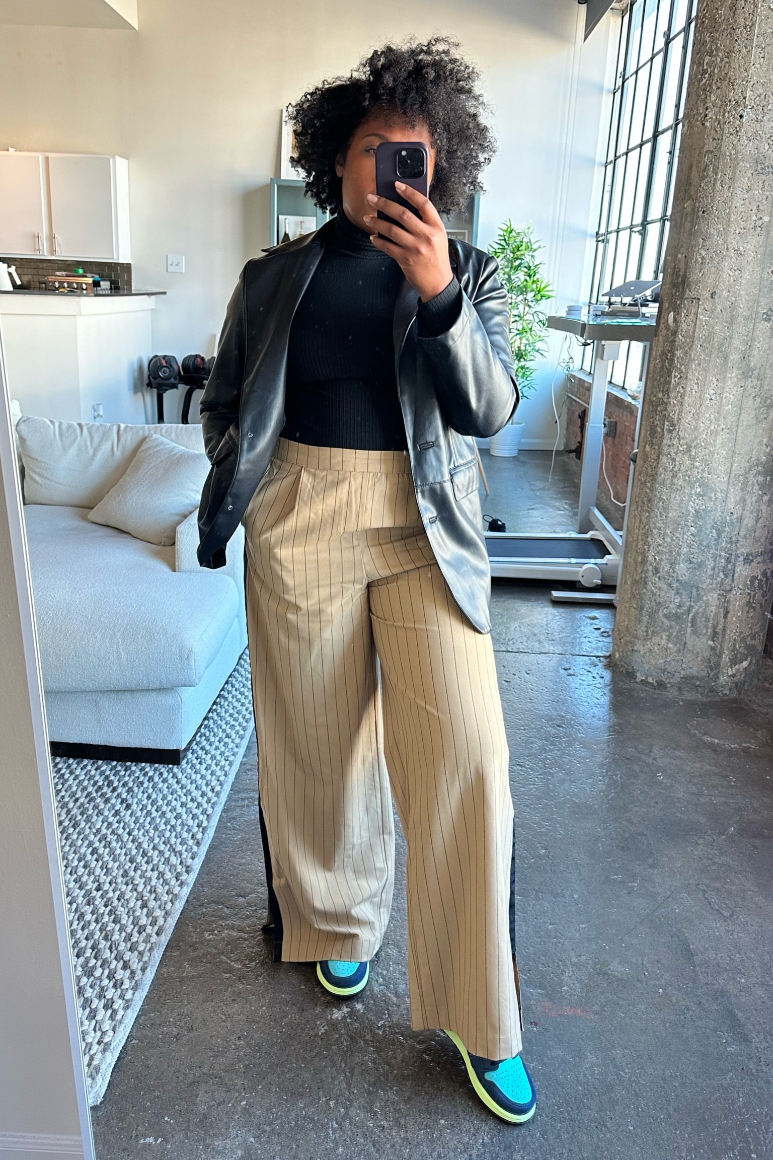 Finally breaking out this leather blazer. Went perfectly with my wide leg trousers from Target!

#target #forever21 #fallfashion #leatherblazer

#LTKitbag #LTKstyletip #LTKcurves