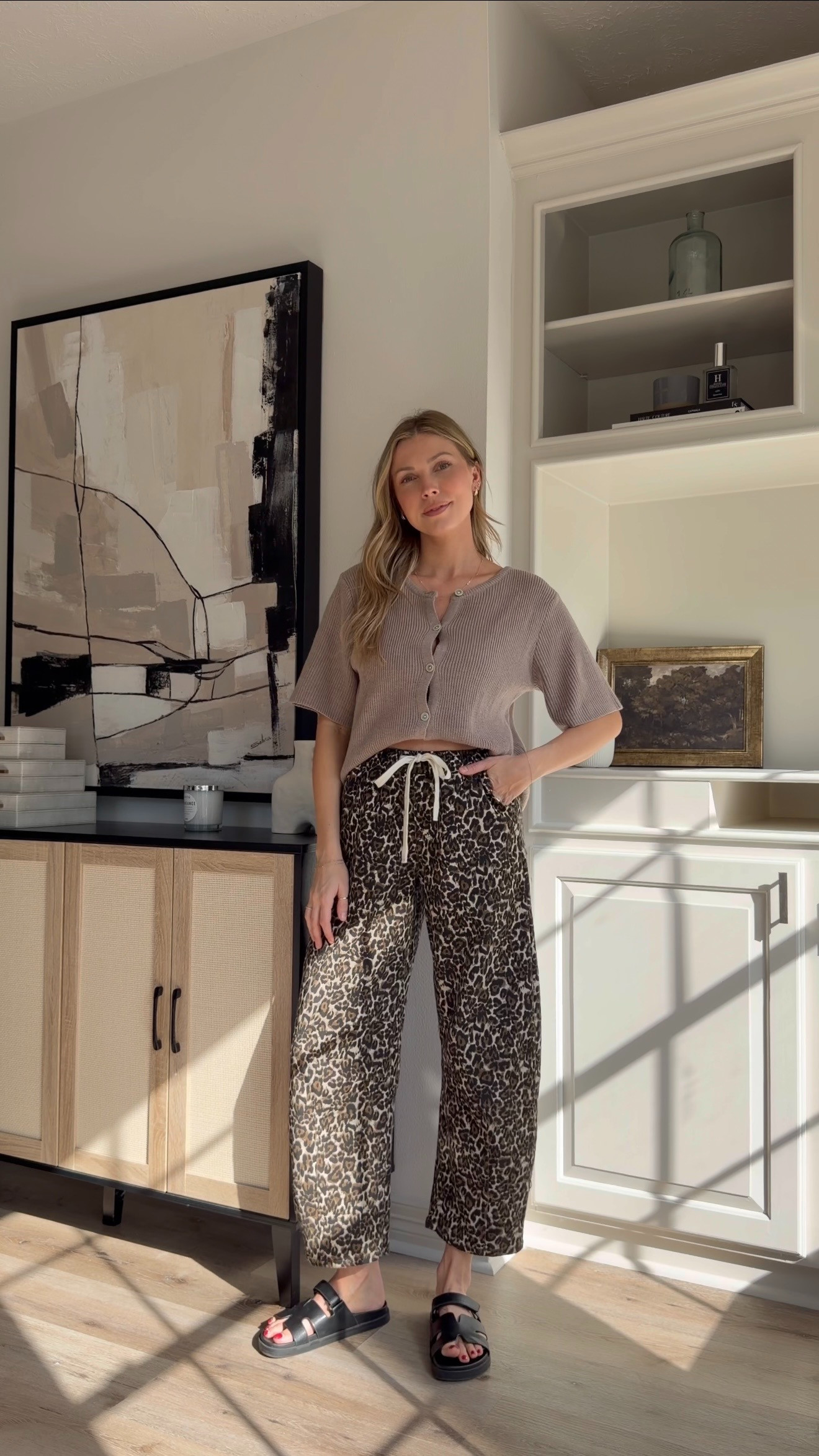 Comfy outfit, yet feel so chic! Wearing S in cardigan and wide leg denim. 

 #LTKootd #LTKFindsUnder50