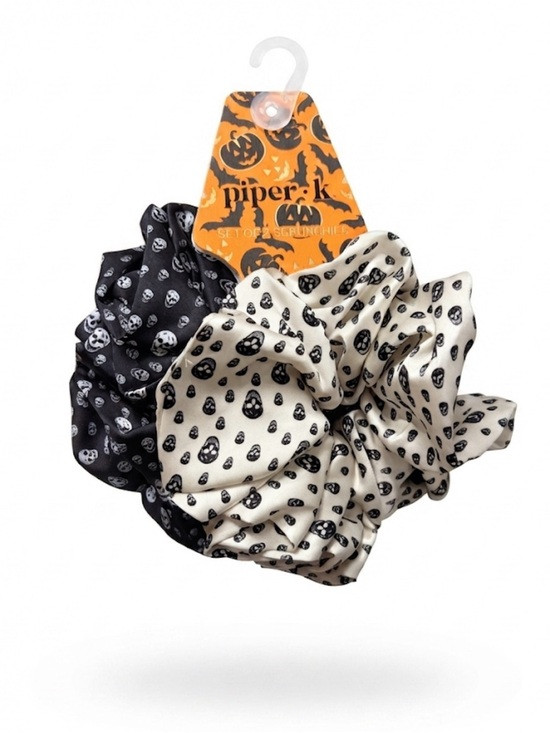 NWT ⚜️🖤⚜️ Piper K Halloween Skull Print Scrunchie Set of 2 | Poshmark