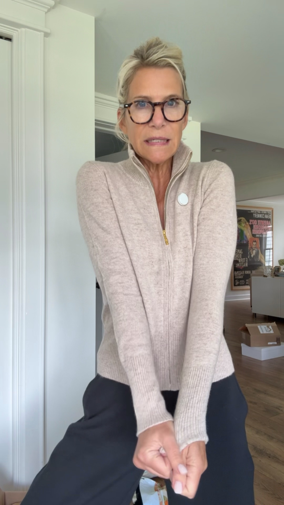I love a stand up collar cashmere sweater. This one is an oatmeal color and I’m in xs

#LTKootd #LTKOver40 #LTKTravel