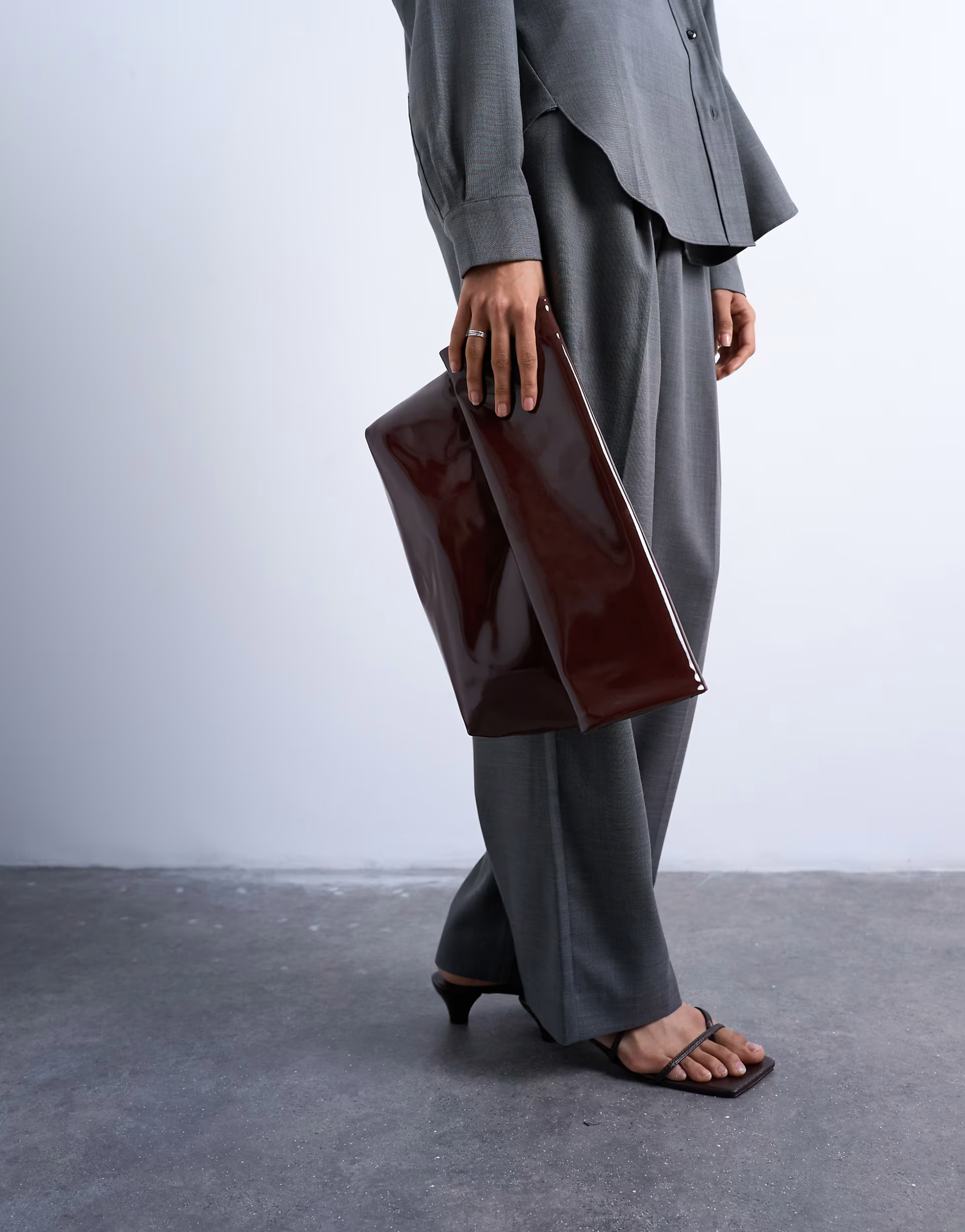 Topshop Georgia folded clutch grab bag in chocolate patent | ASOS (Global)