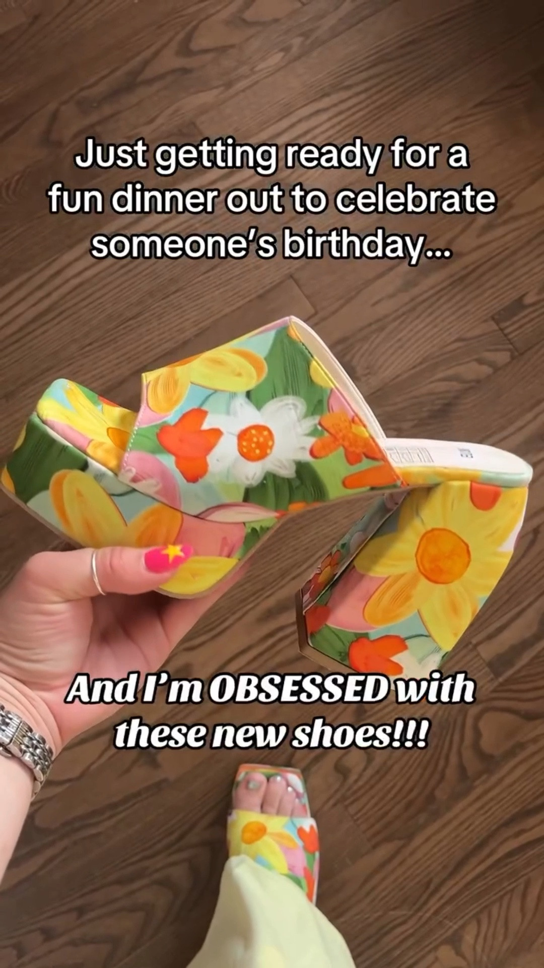 A birthday dinner calls for maximum dopamine dressing!These floral platform beauties are bringing all the happy vibes…. 🌼

The square toe makes them wide-foot friendly, they’re also true to size, and the chunky platform means I can actually wear them all night without sacrificing comfort. 

✔️ Wide-foot friendly square toe
✔️ True to size
✔️ Ultra comfy platform
✔️ Guaranteed to start conversations at dinner

Color, comfort, and compliments? Yes, please! 💛

#dopamine #statementheels #platformshoes #platformheels #birthdaydinner