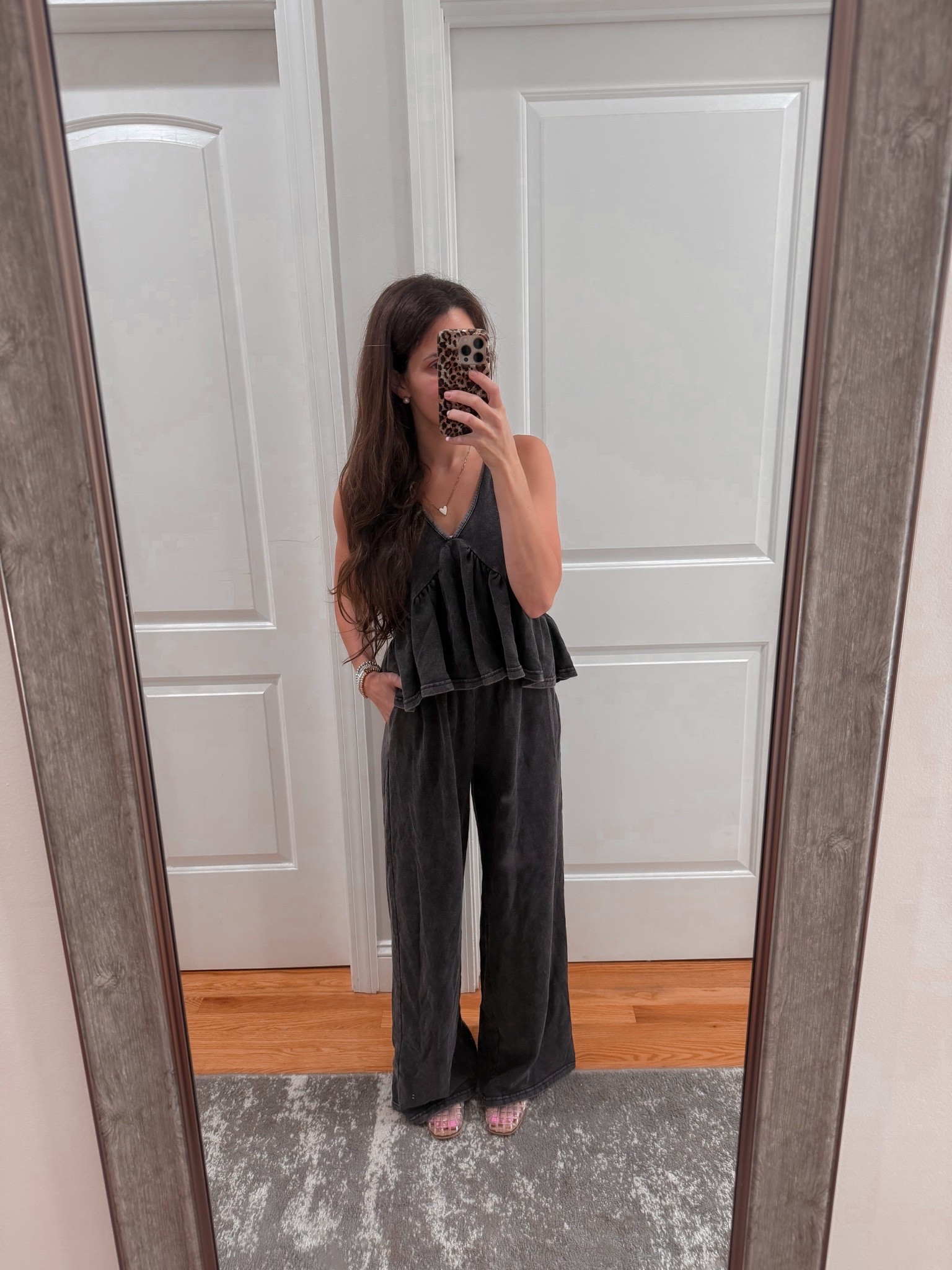 Viral Amazon set ; viral Amazon must have ; viral lounge set ; peplum top ; wide leg pants ; Amazon matching set ; mom outfit ; school drop off outfit

#LTKmomlife #LTKootd #LTKPetite