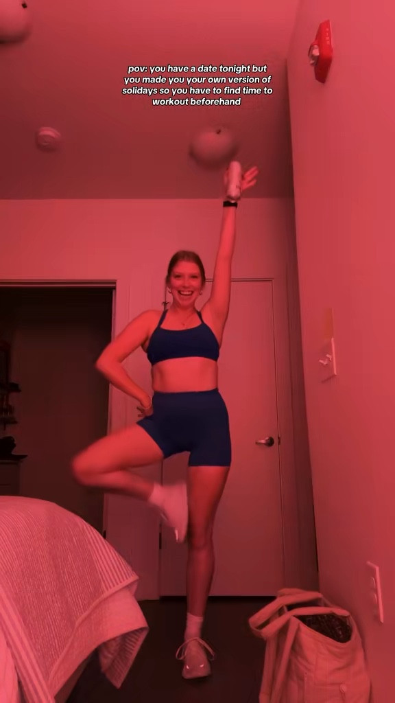 if tonight goes well, maybe I’ll invite him to kasseidi’s sol-la-la-la-lidays 

#LTKootd #LTKActive #LTKfitnessgoals