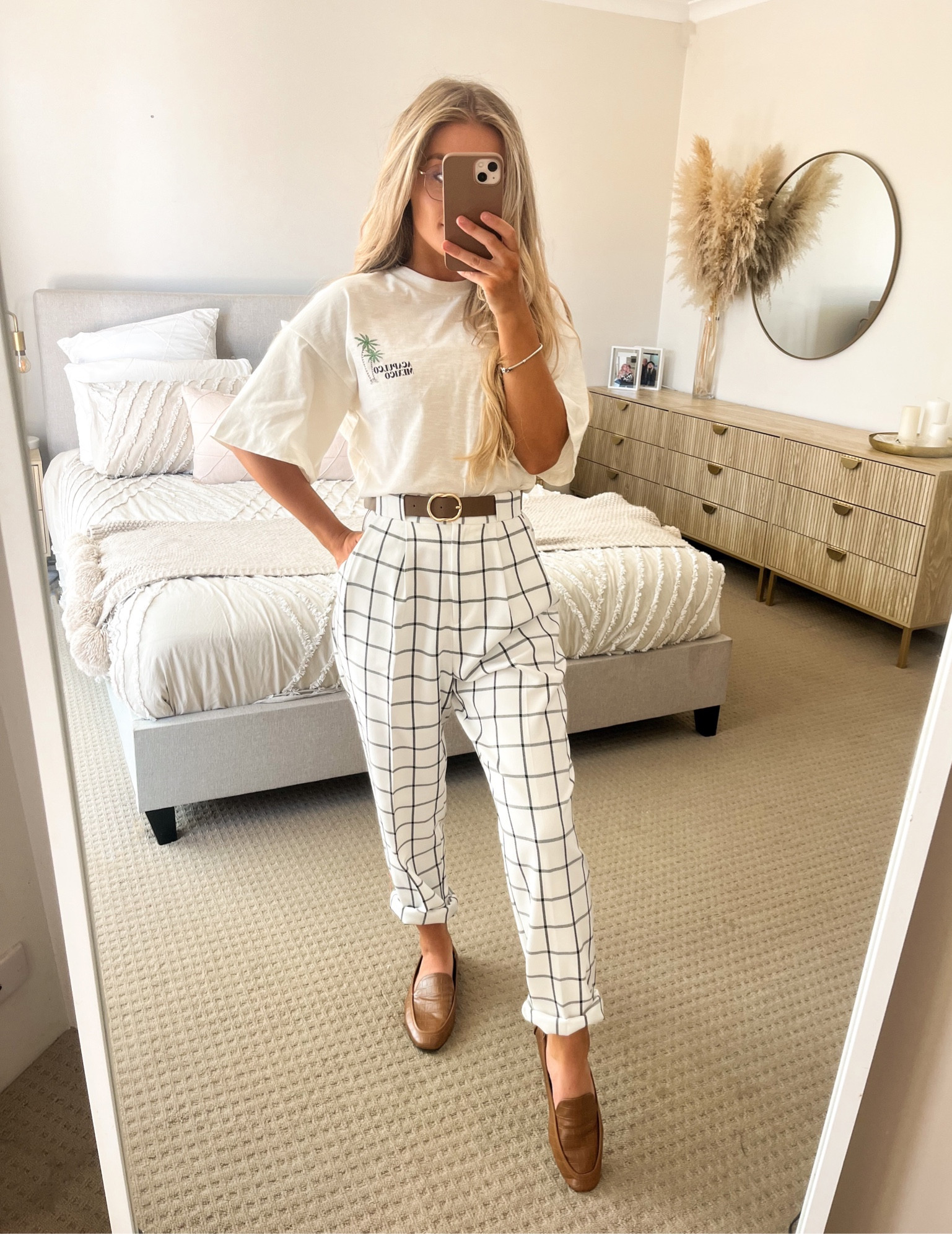 T-shirt - I’m wearing a size 6. It’s an oversized fit so don’t order to big. 

Pants - I’m wearing an 8, I wish I had ordered a 6 as I am a 6 so these are a little big. They fit okay with a belt so these pants are true to size. They are slightly long on me as they’re not petite and I’m 152cm. But I always like to roll the bottoms anyway.



#LTKfit #LTKstyletip