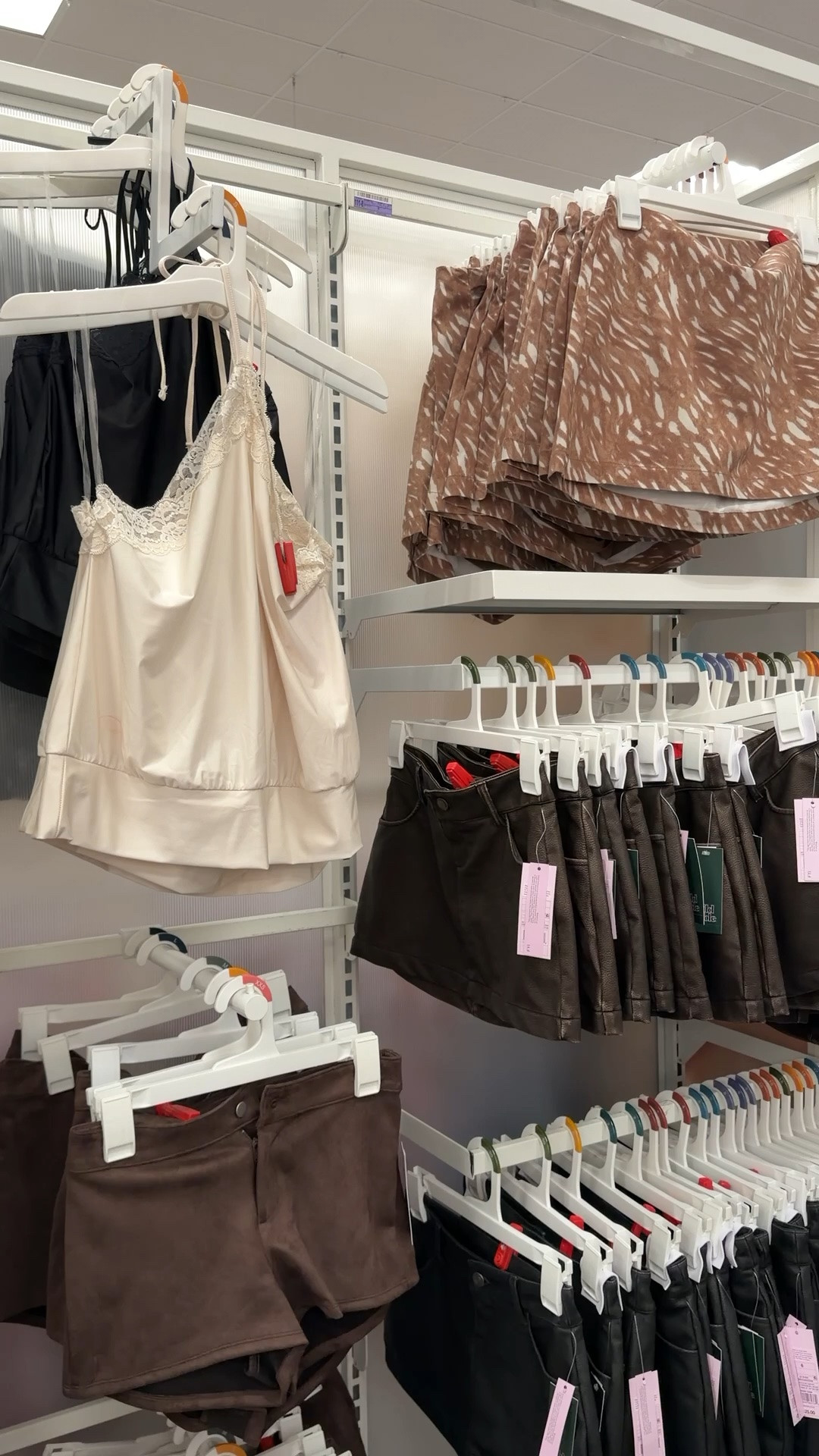 New at Target #fallfinds #fallstyle #newarrivals #targetfinds

#LTKSeasonal #LTKvlog #LTKU