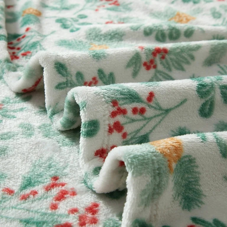 Holiday Time Cozy Christmas Plush Evergreen Throw Blanket, Standard Size, All Ages - Walmart.com | Walmart (US)