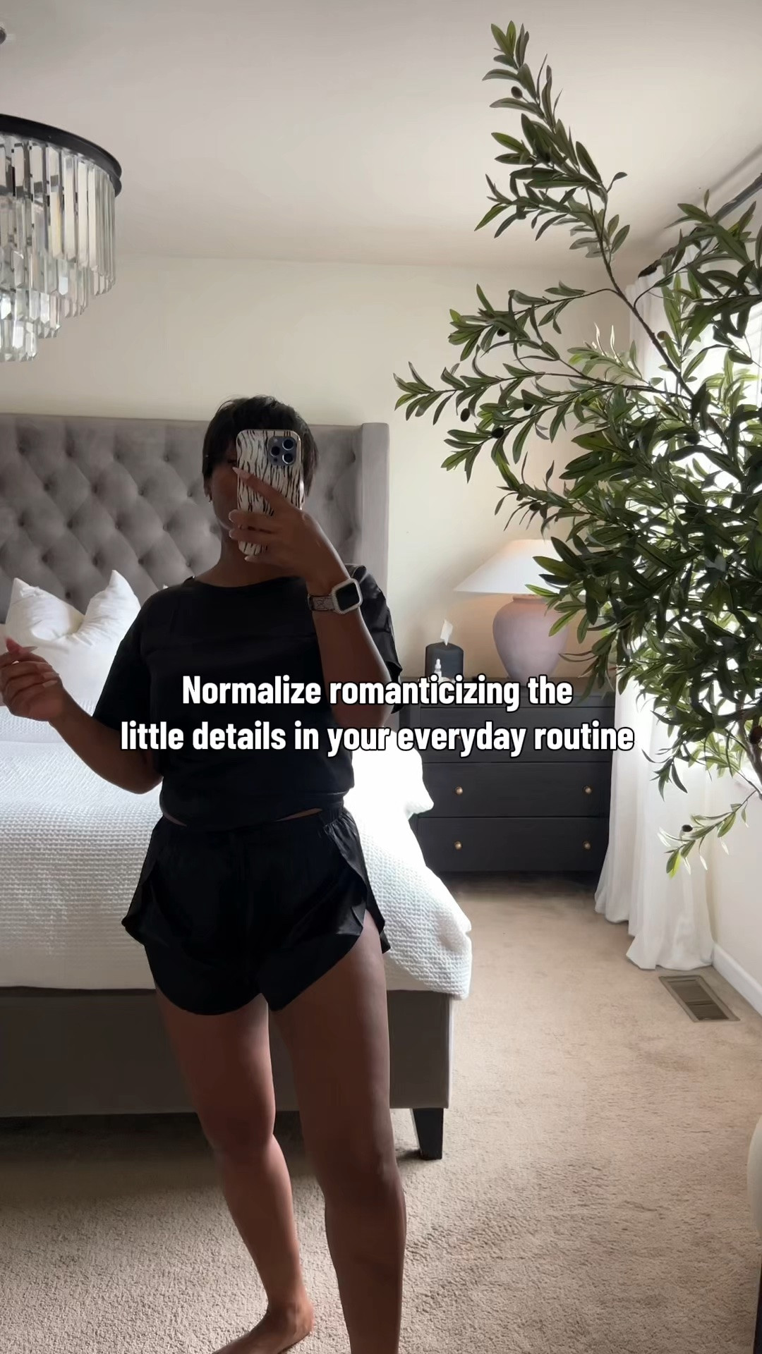 It’s the little details: A freshly made bed, cute relaxing loungewear, a candle burning, making my own coffee and fresh weekly flowers 🌹 (Thanks to the husband he always gets the best roses) on the table. Nothing extravagant just little details that make home and everyday life feel a little more special. 
#romanticizeyourlife #ａｅｓｔｈｅｔｉｃ #relatable #sundayreset

#LTKdayinmylife #LTKmorningroutine #LTKHome