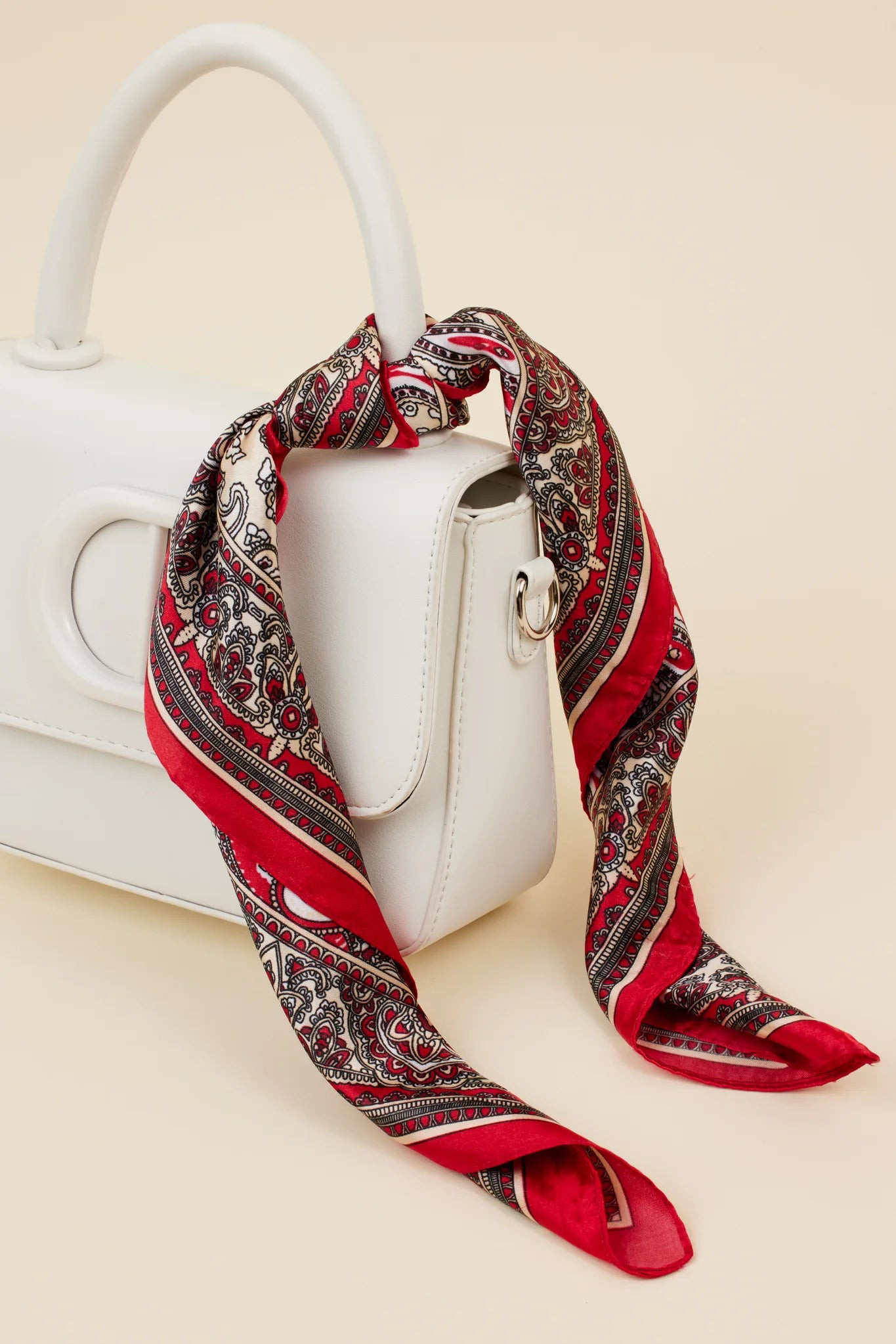 Blakely Scarf- Red | Avara