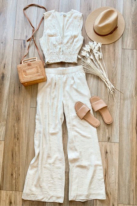 Casual spring outfit. Spring fashion. Vacation outfit. Neutral outfit. Clean girl aesthetic. 

#LTKSeasonal #LTKFind #LTKSale