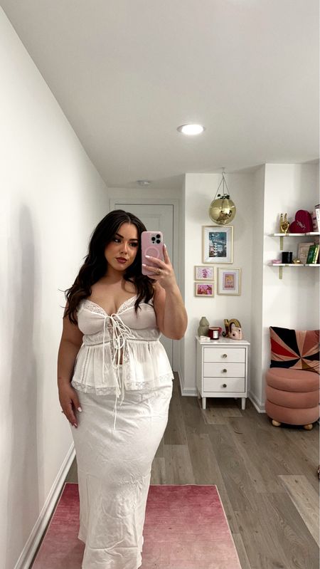 These aren’t matching set but how cute for a summer outfit?! ASOS is literally THAT girl 😍🙌🏻
Midsize curvy size 12/14 XL/L 

#LTKPlusSize #LTKMidsize #LTKStyleTip