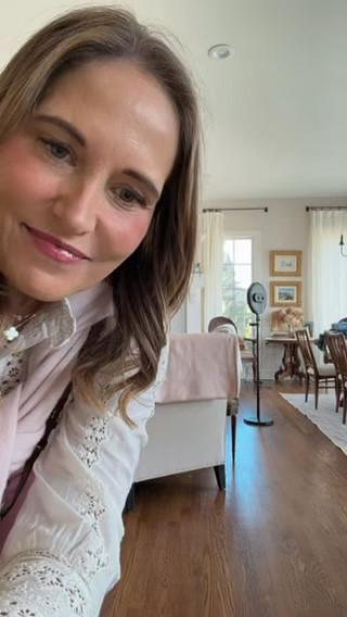 Friday OOTD! Rosy colors are inspiring for springtime. s

#LTKMidsize #LTKootd #LTKOver40