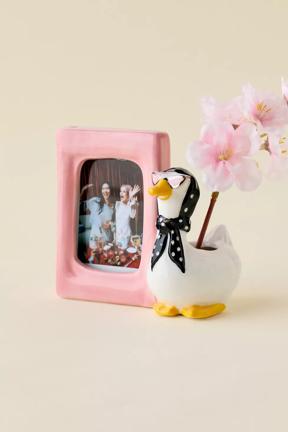 Goose INSTAX MINI Ceramic Picture Frame Vase | Urban Outfitters (US and RoW)