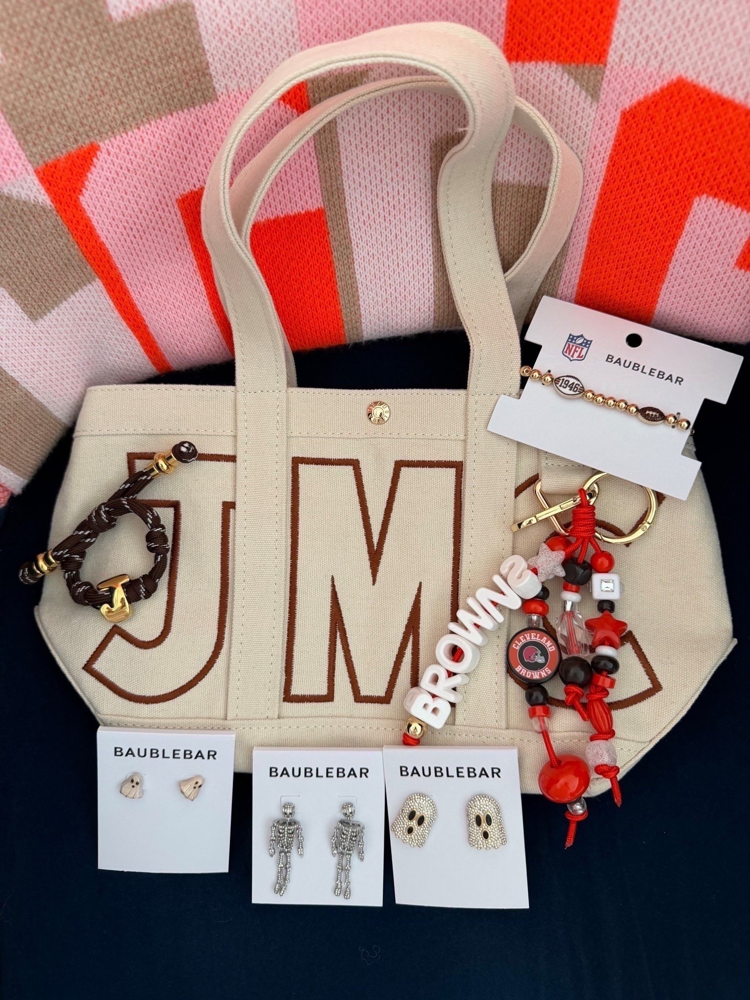 Baublebar fall haul with Halloween earrings and NFL accessories! Canvas bag, bag charm, custom jewelry 



#LTKGiftGuide #LTKFindsUnder50 #LTKFindsUnder100