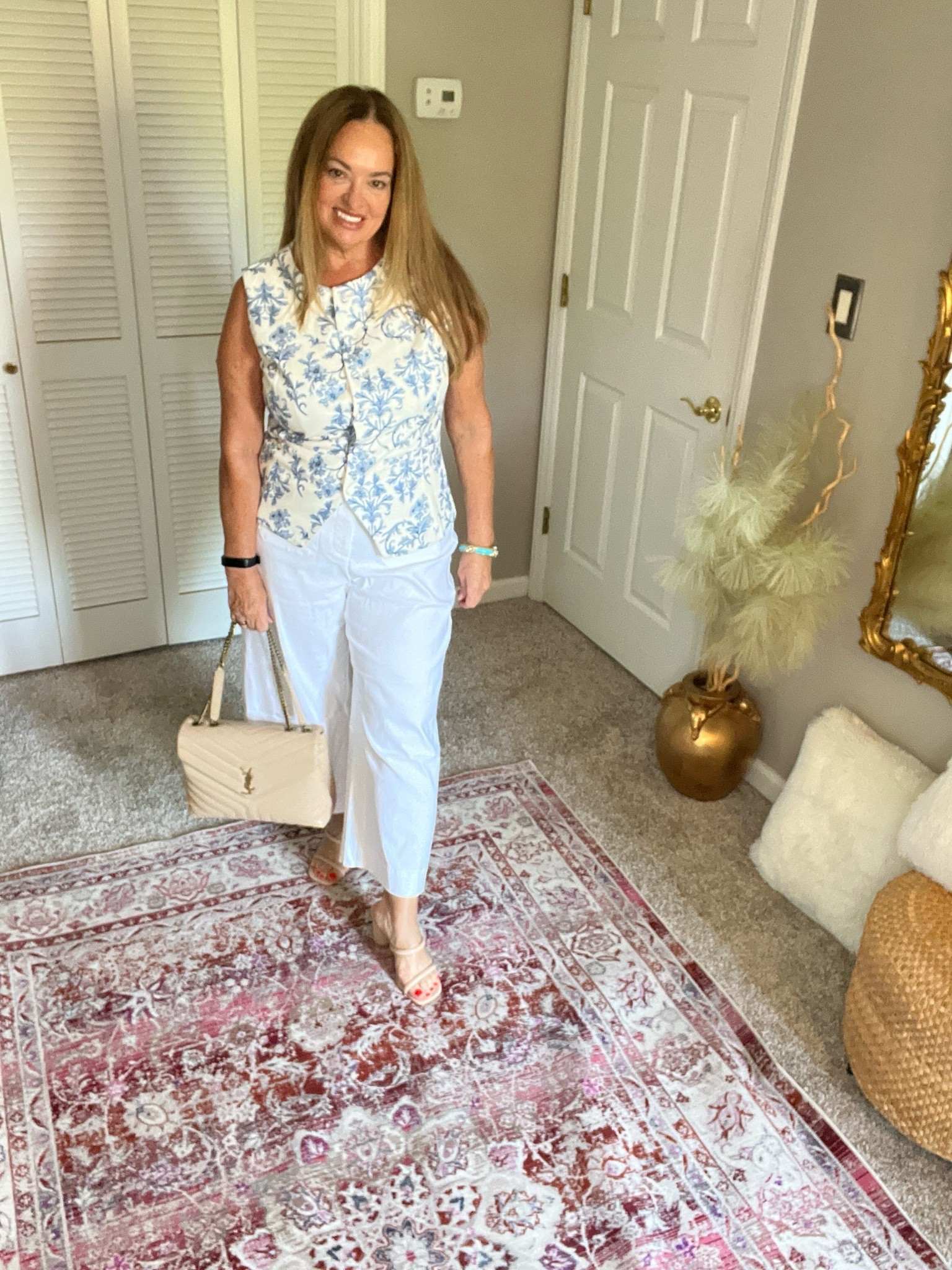 Beautiful blue floral vest for Summer.

#LTKdayinmylife #LTKWorkwear #LTKOver40