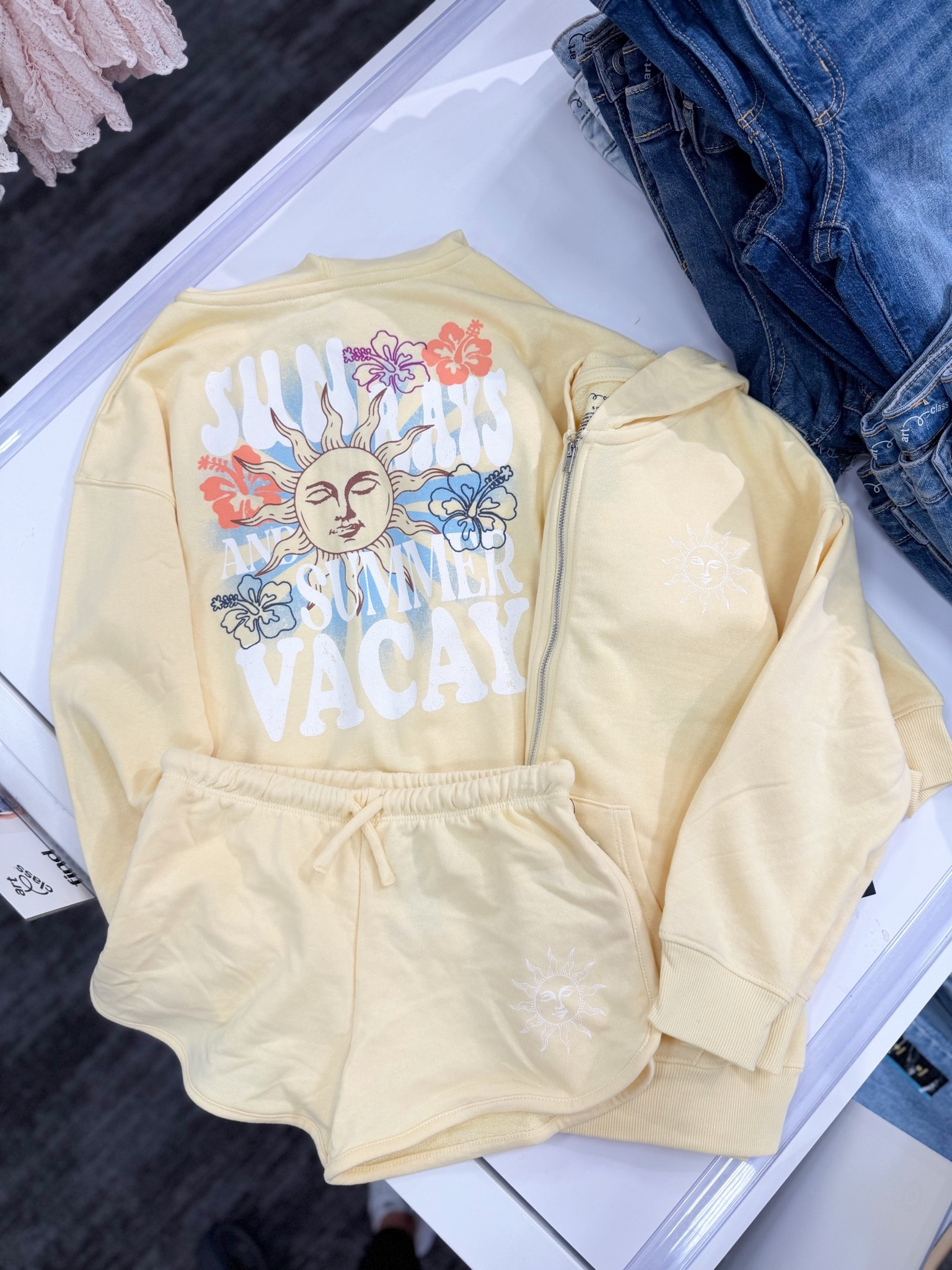 Outfit idea for the girlies @Target ☀️💛

#LTKootd #LTKgrwm #LTKKids