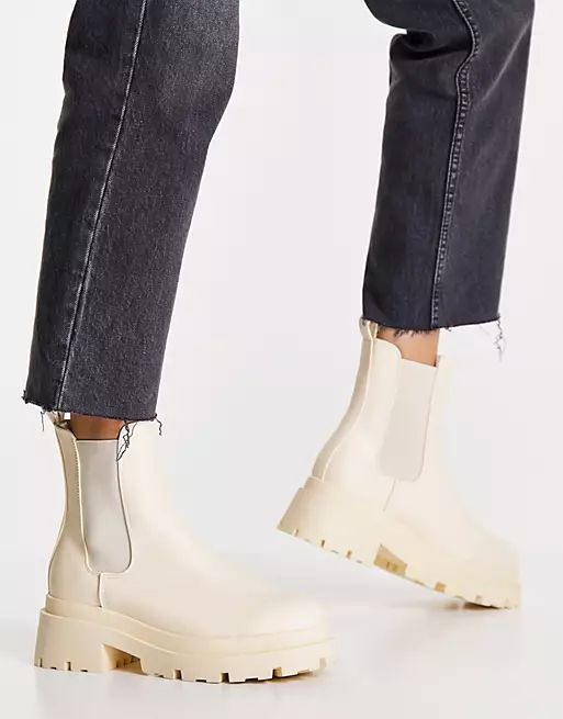 ASOS DESIGN Archer chunky chelsea boots in cream | ASOS (Global)