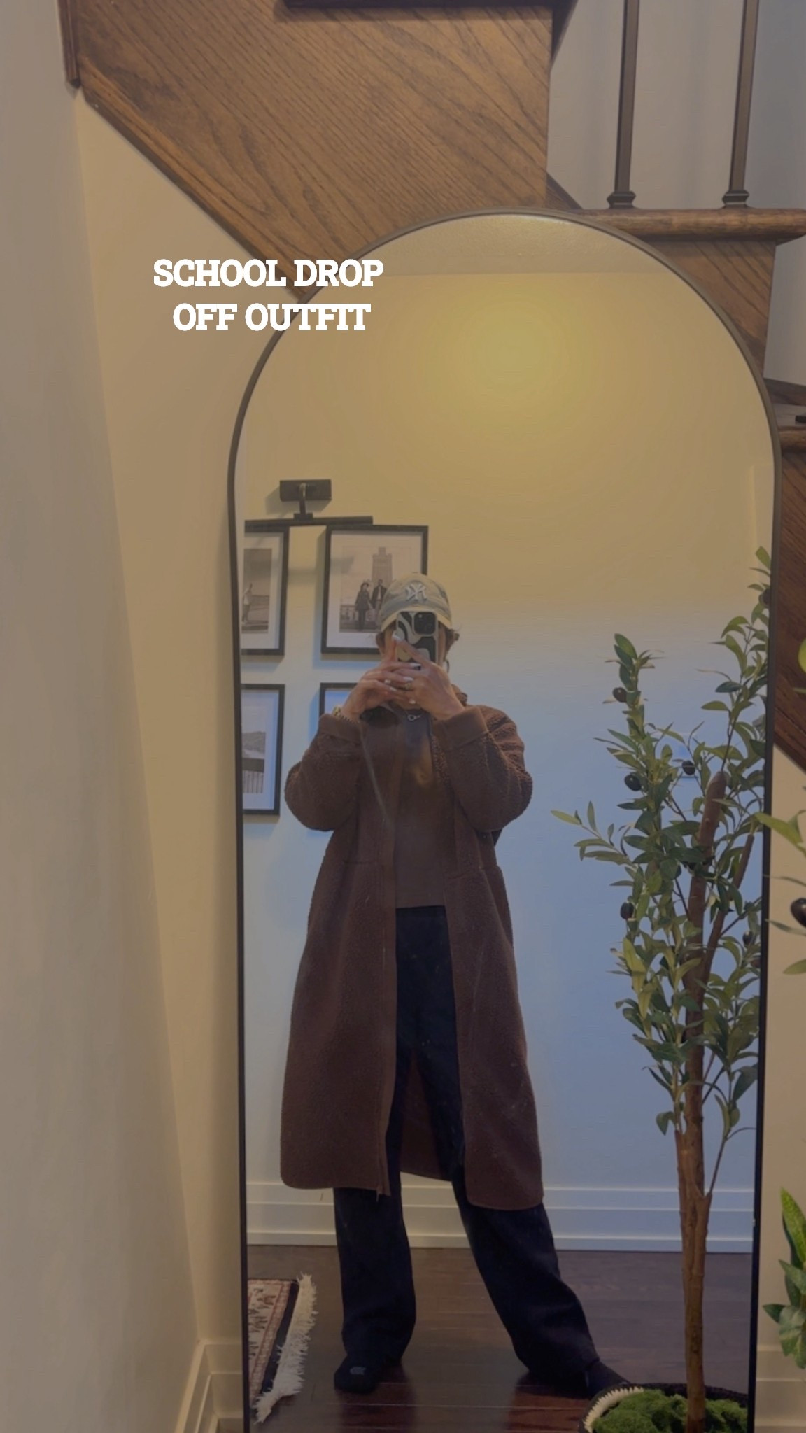 school drop off outfit💁🏻‍♀️

#momlife #schoolruns #amazoncanada #torontoblogger #coolmoms #momootd #comfy 

#LTKmodest #LTKcanada #LTKstyletip