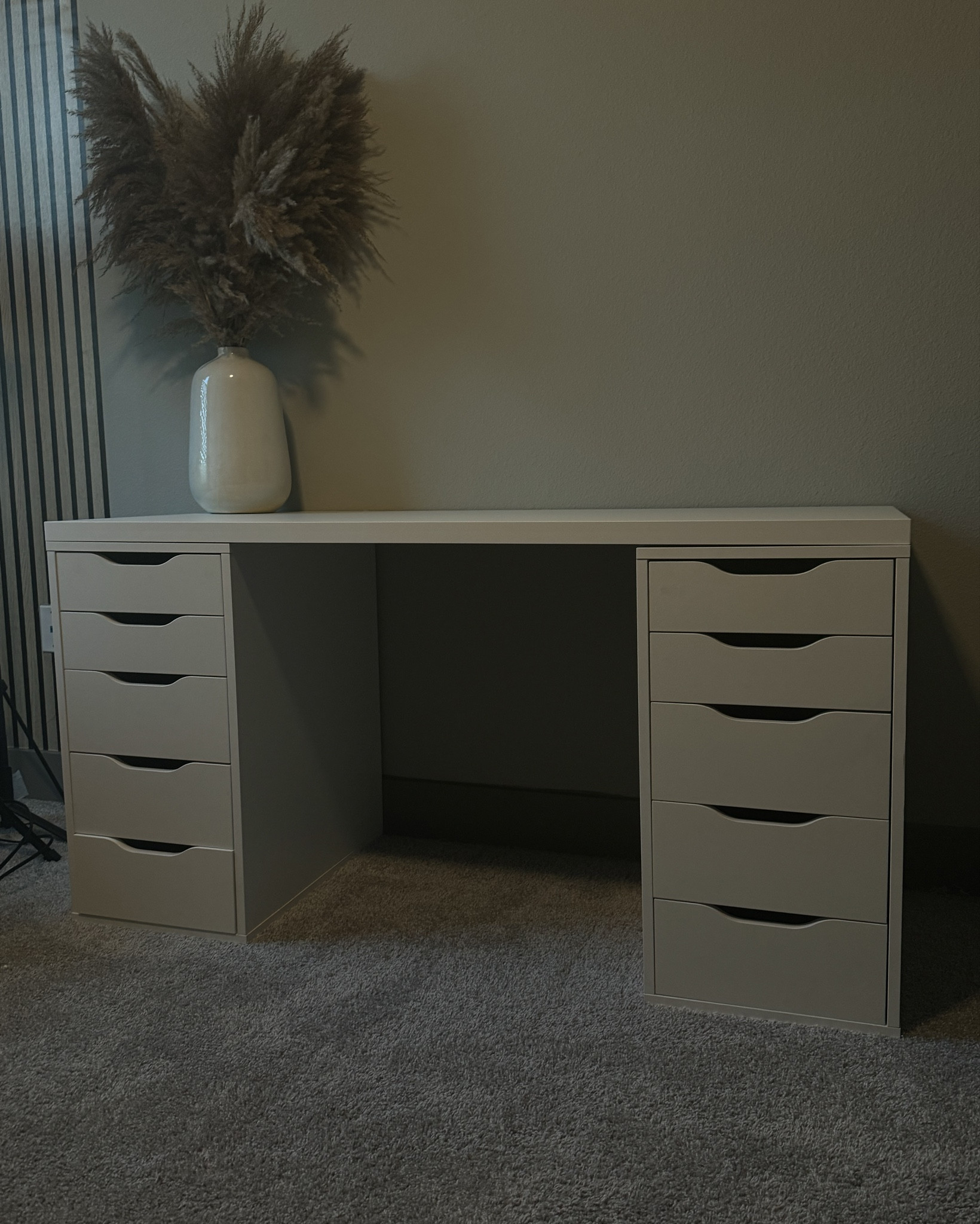 Measurements for table top
 ( 55 1/8*23 5/8")