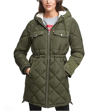 Levi's Women's Soft Sherpa Lined Diamond Quilted Long Parka Jacket (Standard & Plus Sizes) | Amazon (US)