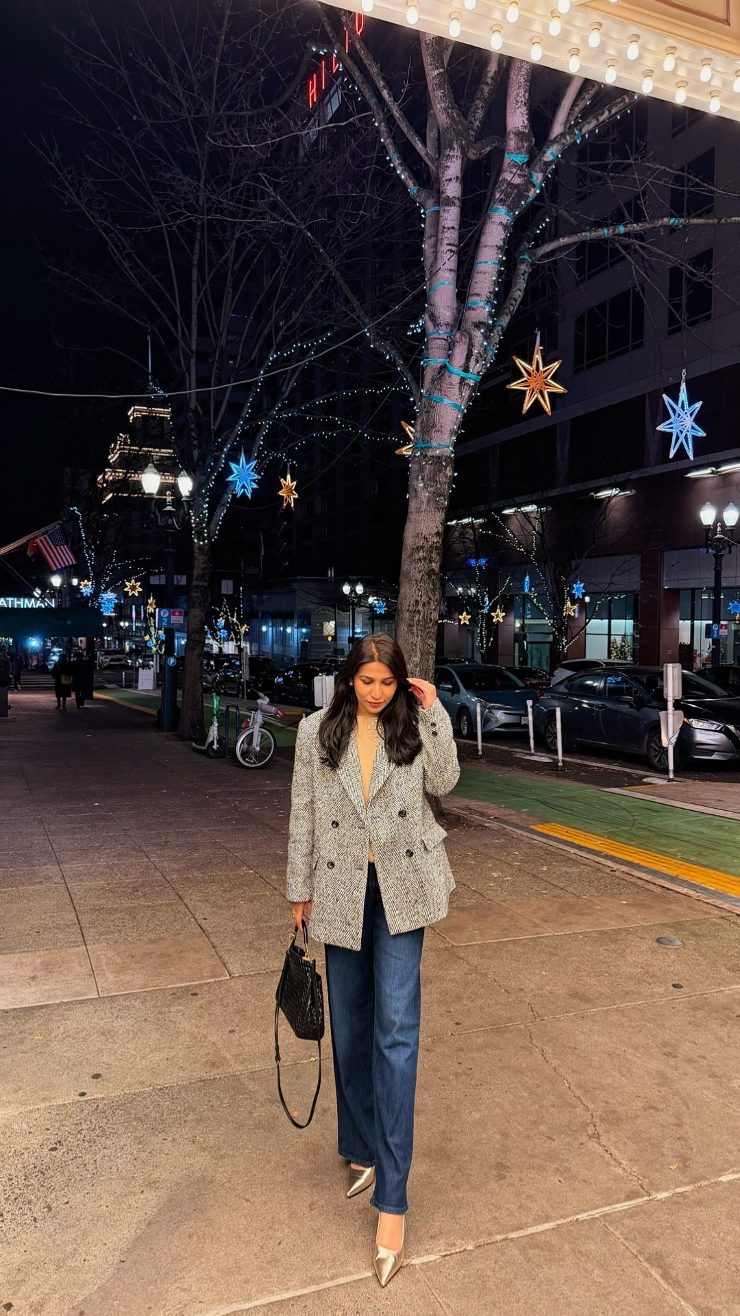 Blazer with straight leg jeans 

#LTKWorkwear #LTKFindsUnder100 #LTKSaleAlert