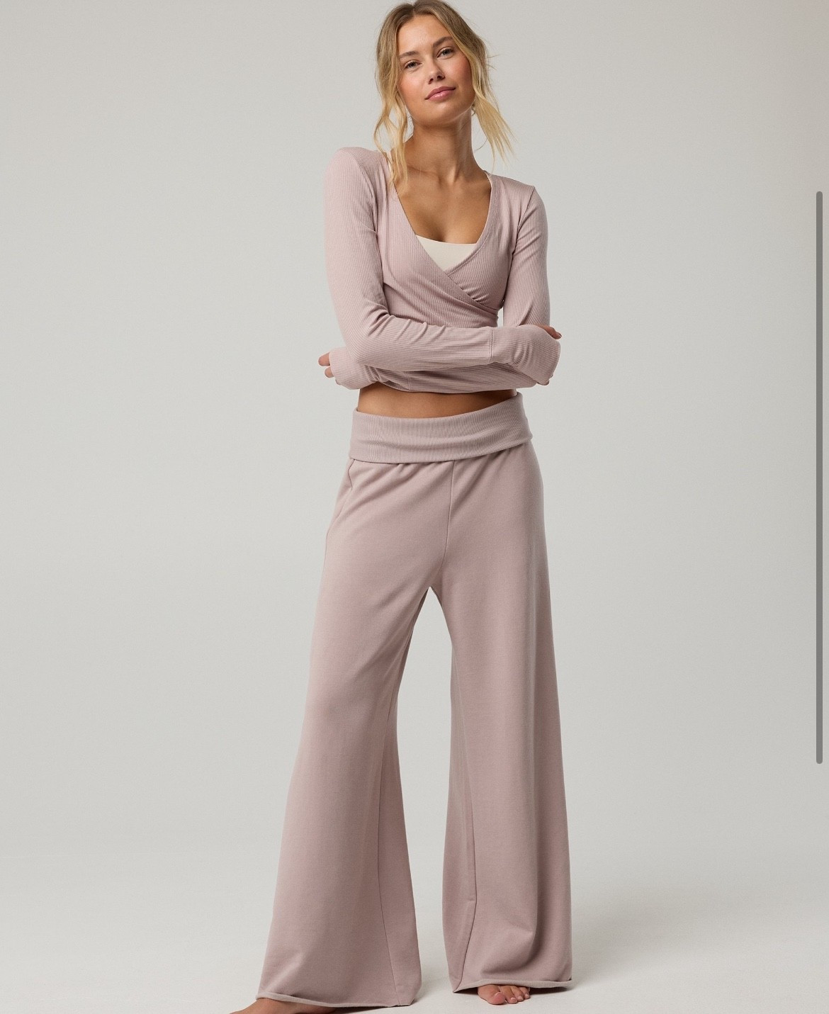 Pebble colorway for summers at Aerie 

#LTKFindsUnder100 #LTKActive #LTKFindsUnder50