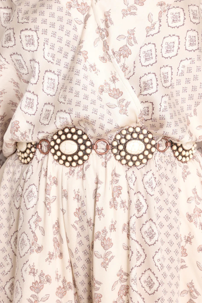 Wild Soul White Belt | Red Dress 