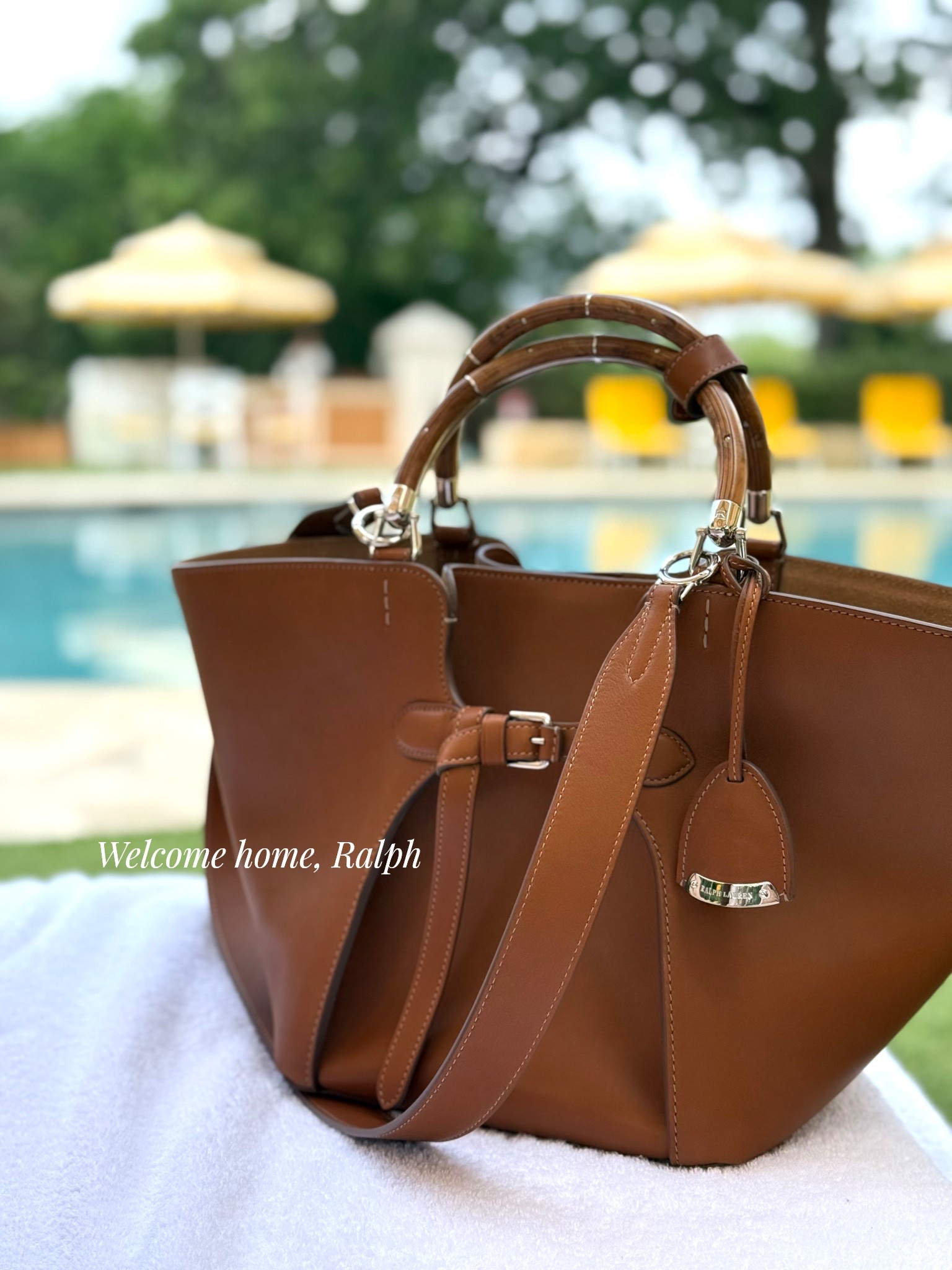 I’ve been on the hunt for a brown leather bag to match my brown boots and brown leather concho belt and I found a winner 🏆
It’s stunning. Soft leather, wooden handle, silver hardware… and like I predicted, they continue to walk it and promote it - it’s named after Ralph, after all. It’s here to stay. 
I got mine at Neimans and they are giving gift cards right now so basically got $850 back! 


#LTKItBag #LTKU #LTKWorkwear