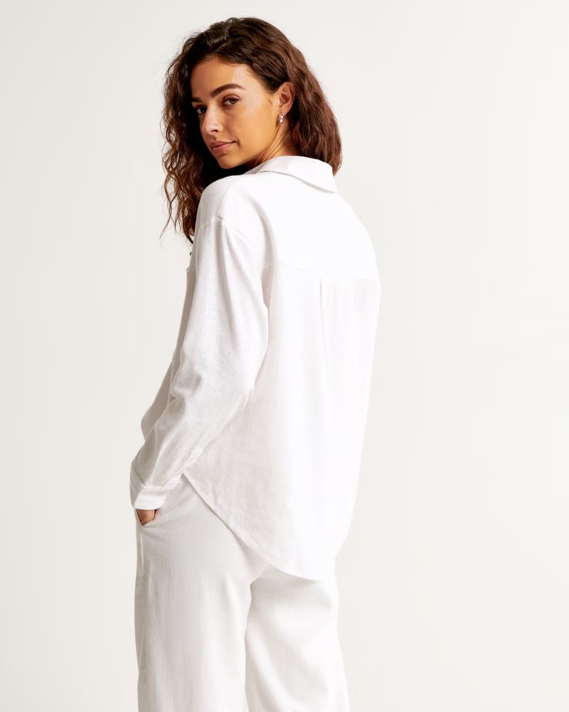 Women's Oversized Linen-Blend Step Hem Shirt | Women's Tops | Abercrombie.com | Abercrombie & Fitch (US)
