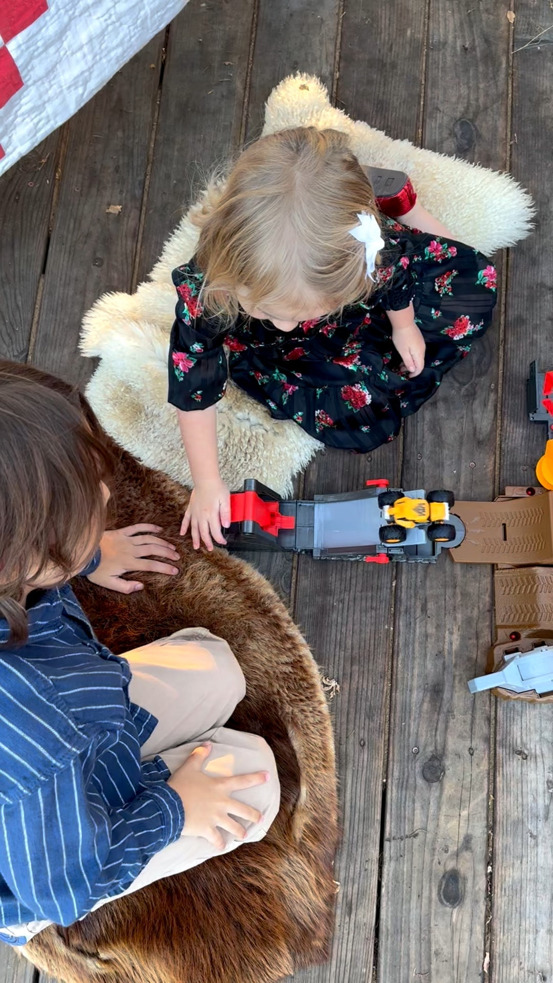 #ad Shop our favorite Top Toys from @Target 🎯🎄🎄✨✨

.
#TargetFinds 
#TargetPartner
 #Target #Toys
#LTKFamily 

#LTKHoliday #LTKKids