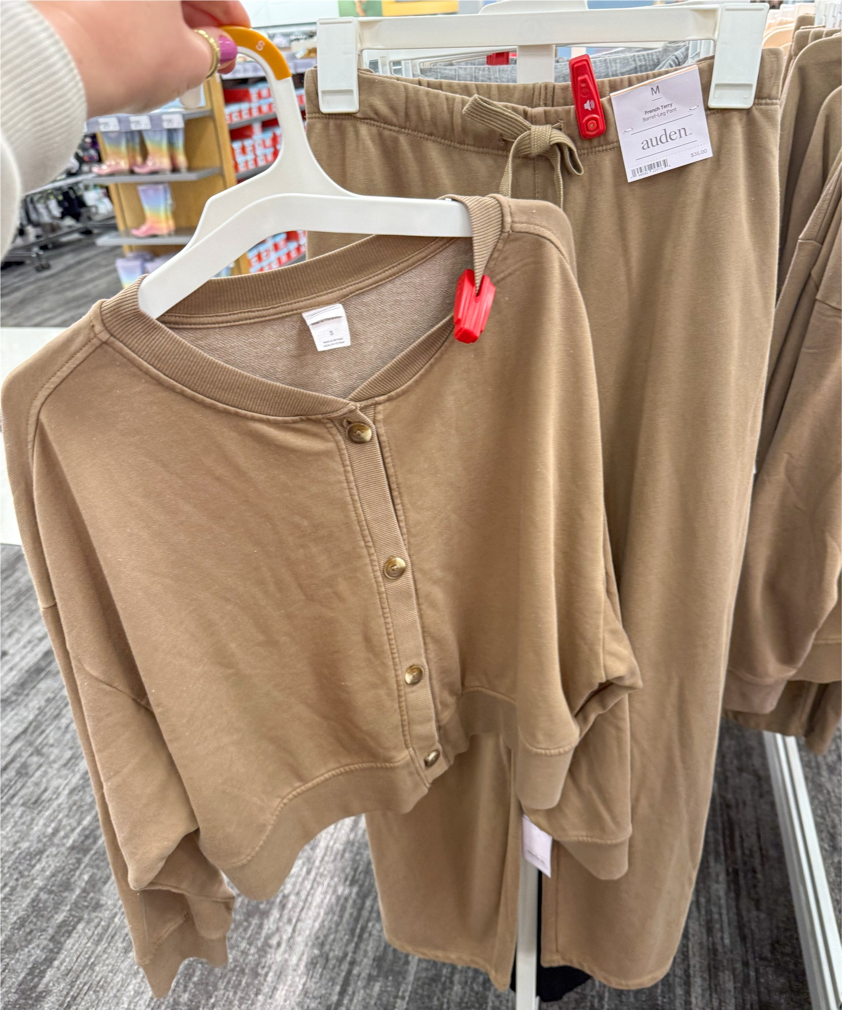 New cozy lounge sets in 2 color options 

#LTKootd #LTKMidsize #LTKActive