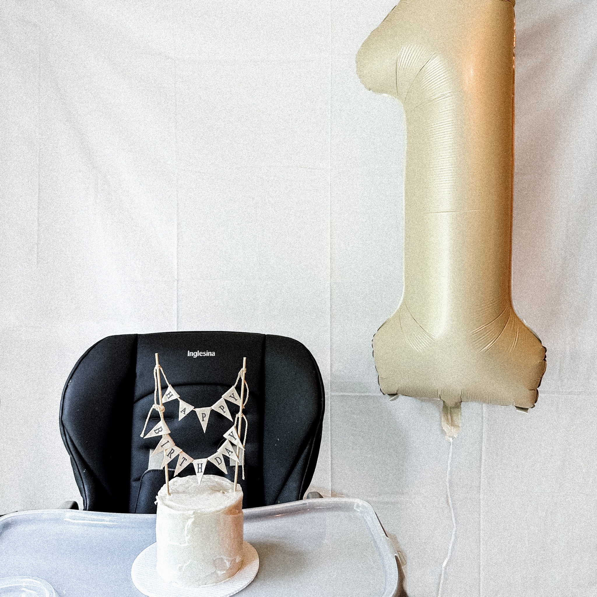 DIY 1st birthday cake smash photoshoot setup 

#LTKunder50 #LTKkids #LTKhome