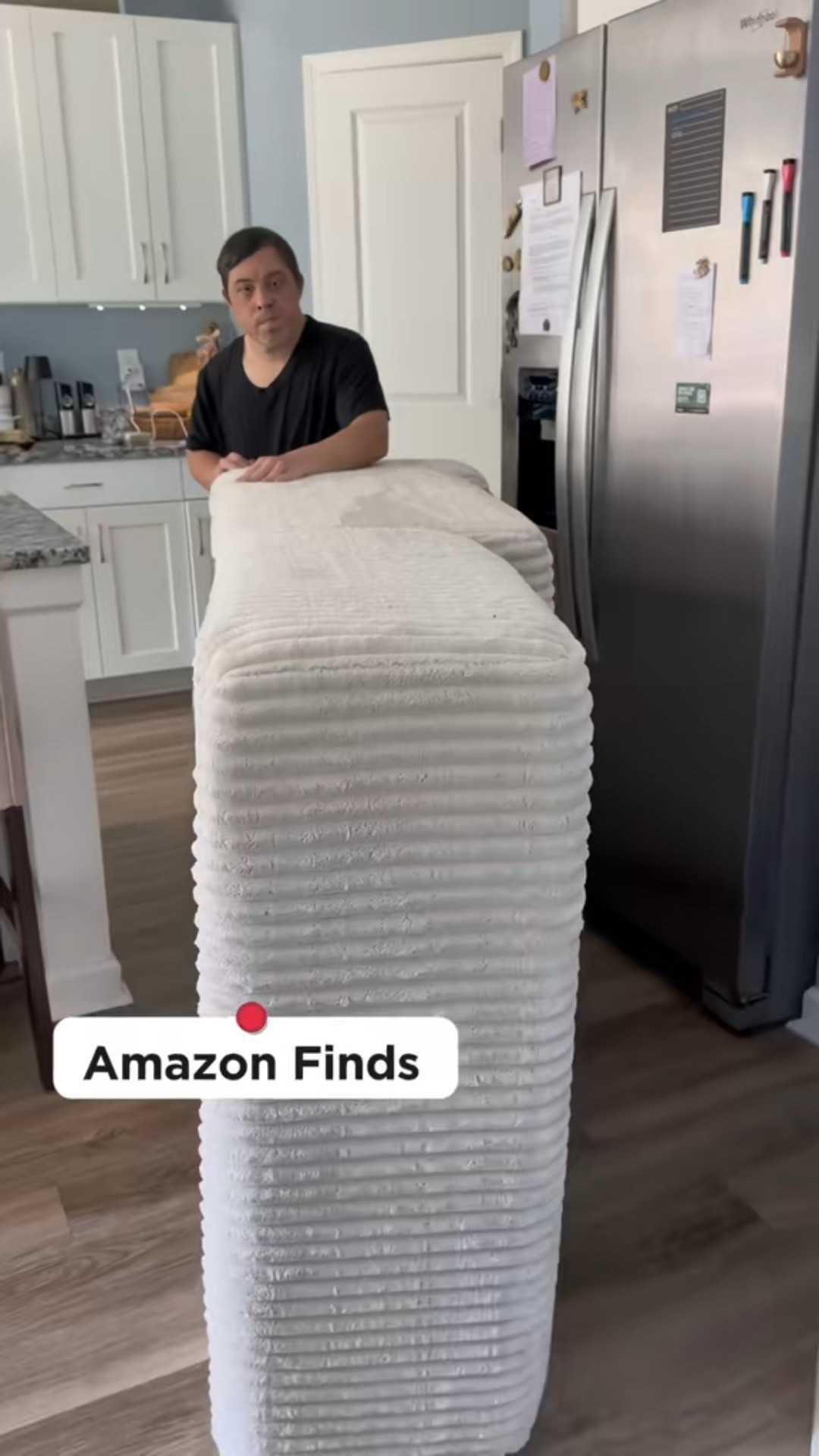 This is the direct link to the couch.  https://amzn.to/45TUEOW

#LTKHome #LTKStyleTip #LTKSaleAlert