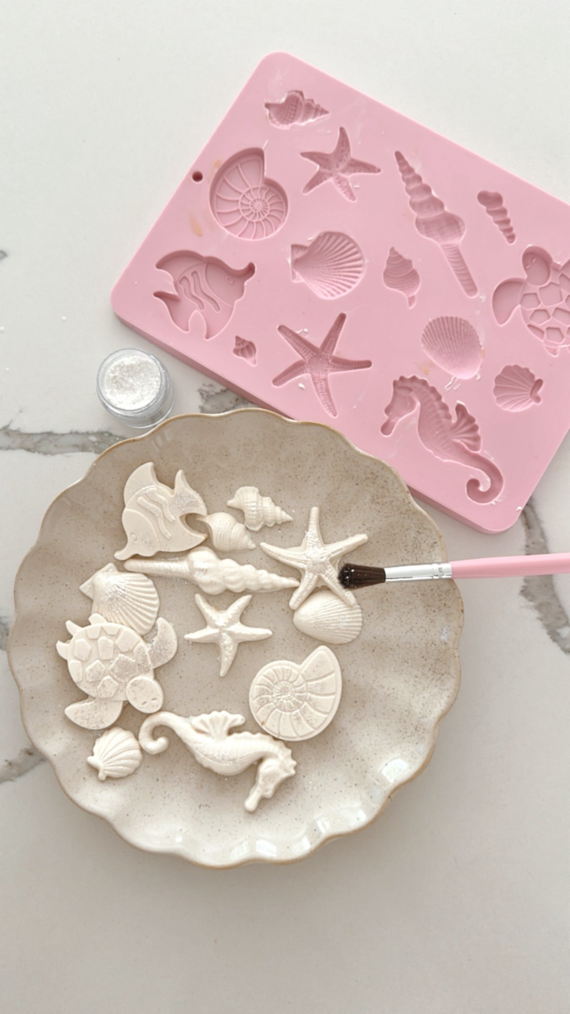 Chocolate shells mold 🐠🐚🌊

#LTKSeasonal #LTKSummerEdit #LTKHome