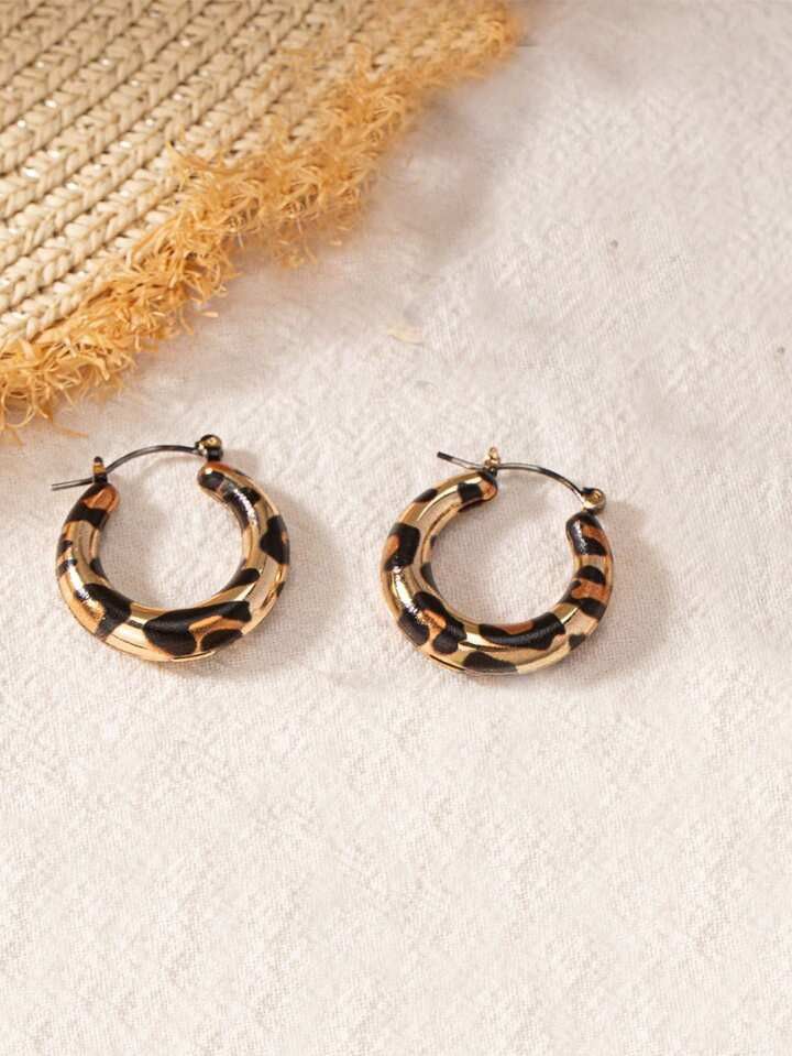 1 Pair Fashionable Leopard Print Hoop Earrings | SHEIN