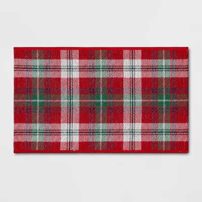 1'8"x2'10" Christmas Red Plaid Rug - Threshold™ | Target