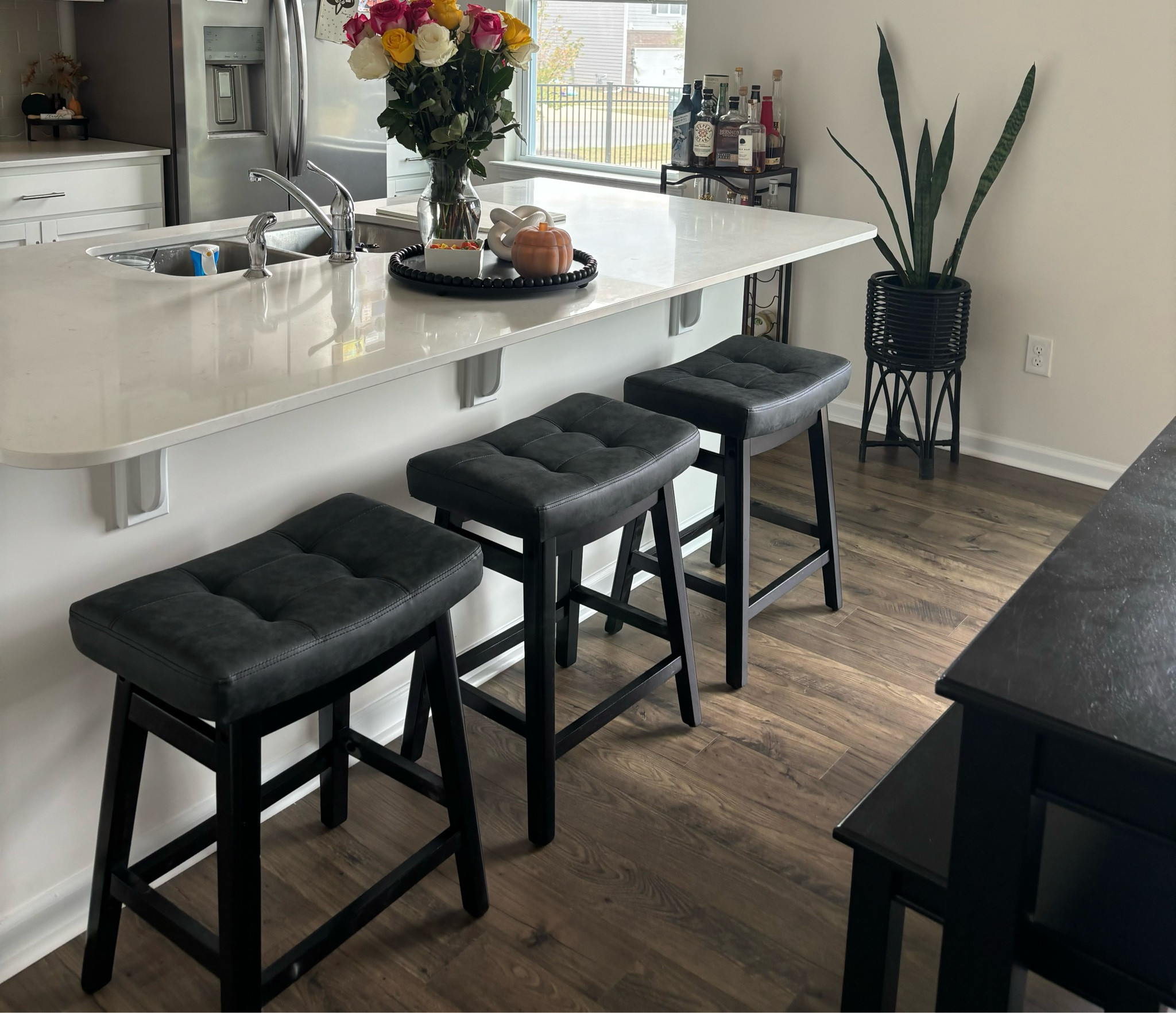 Affordable and comfortable barstools for under $150! 


#amazon #homedecor #interiordesign 

#LTKSaleAlert #LTKFindsUnder100