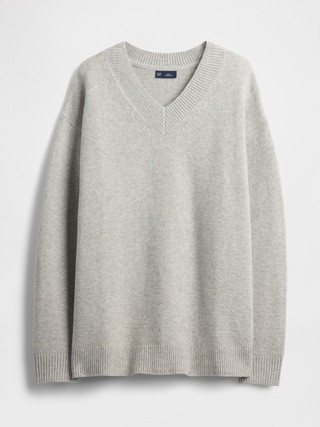 CashSoft Oversized V-Neck Sweater | Gap (US)