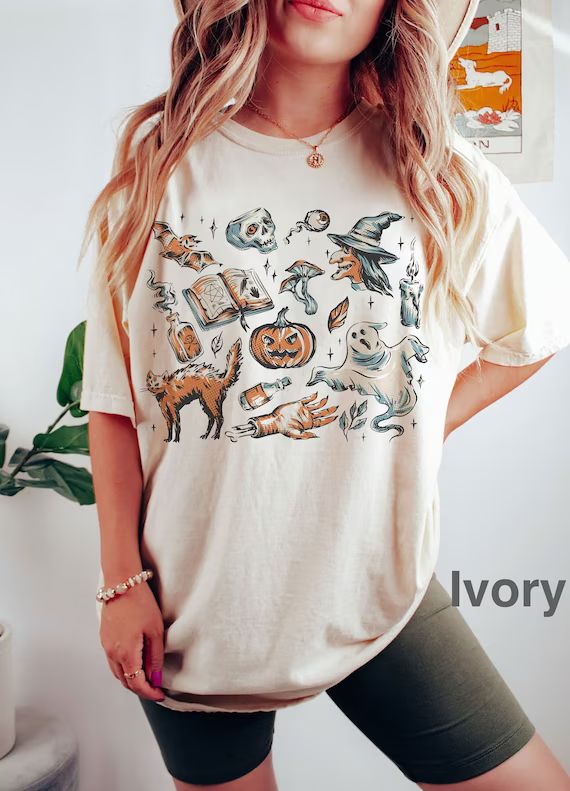 Comfort Colors® Vintage Halloween Doodles T-shirt Halloween - Etsy | Etsy (US)