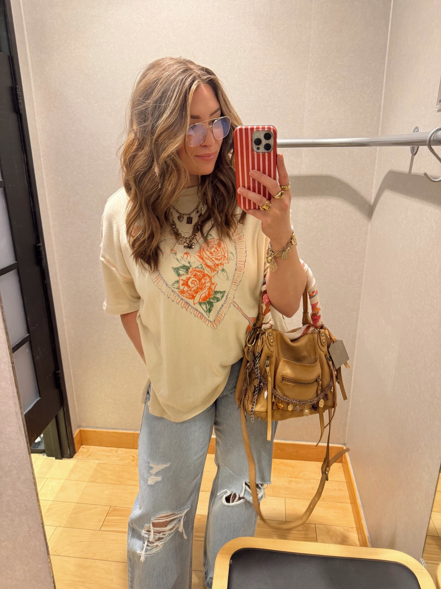 free people 
baby Emerson bag
Levi’s low loose
Buckle

#LTKootd