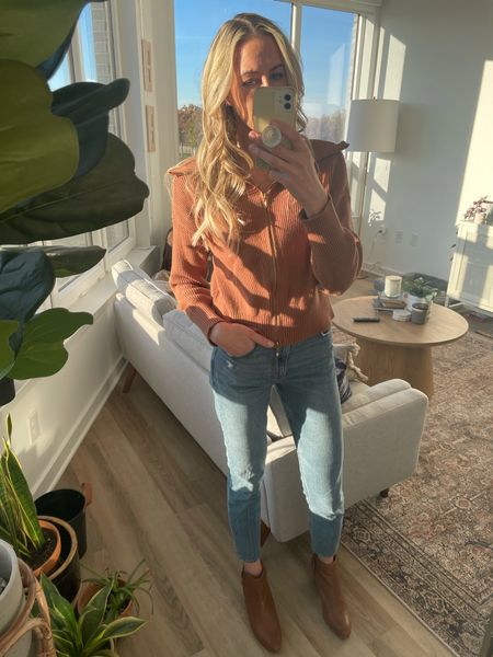 I’m still feeling the fall vibes. Embracing the warm sweaters!
Fall Outfits
Cozy fall sweater
Comfy jeans 
Cute boots



#LTKworkwear #LTKhome #LTKover40