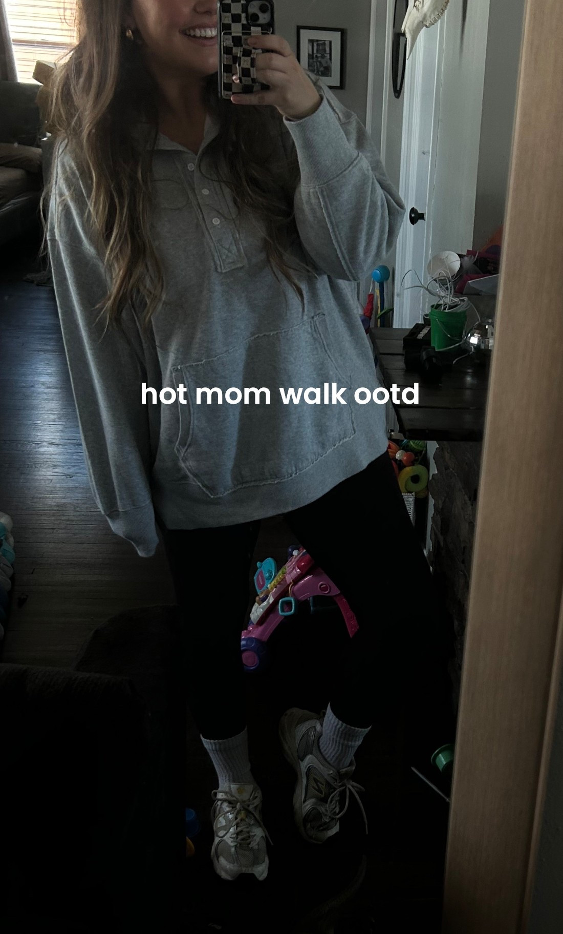 Mom walk outfit , aerie new arrivals, leggings 

#LTKootd #LTKmomlife #LTKSpringSale