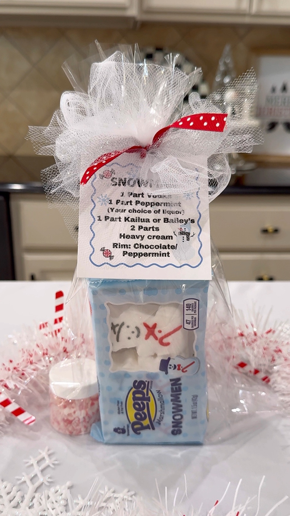 This snowman drink gift never goes out of style ☃️🤍
Perfect for hostess gifts, neighbors, teachers, or anyone who loves a festive holiday sip.
Cute, easy to make, and totally giftable — just add a bow and you’re done 🎄✨

Making everyday a celebration 🎉 

#snowmandrink
#holidaydrink
#christmasgiftidea
#hostessgiftideas
#holidaygifting
#diyholidaygifts
#giftableideas
#festivefinds
#easygiftideas
#christmasinspo
#holidayhosting

#LTKGiftGuide #LTKSeasonal #LTKHoliday