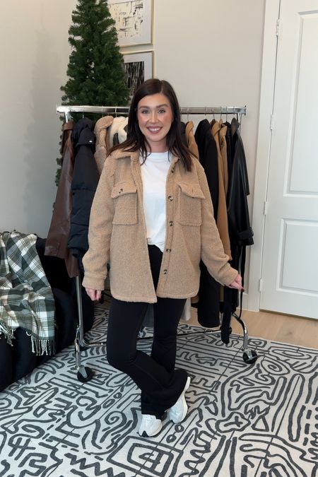 For my warmer weather babes, this is the perfect comfy fall/winter outfit. I wore this Sherpa jacket alllll the time last year. It’s warm but not too warm & 25% off. Pair with a tee and some flare leggings for a good cozy mom look. 

#LTKmidsize #LTKsalealert #LTKstyletip