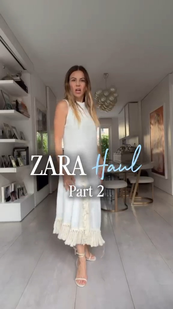 Part 2 of Zara summer haul, the first dress I’ve worn twice on my European holiday. Along with the beige knit top. I wear XS in Zara