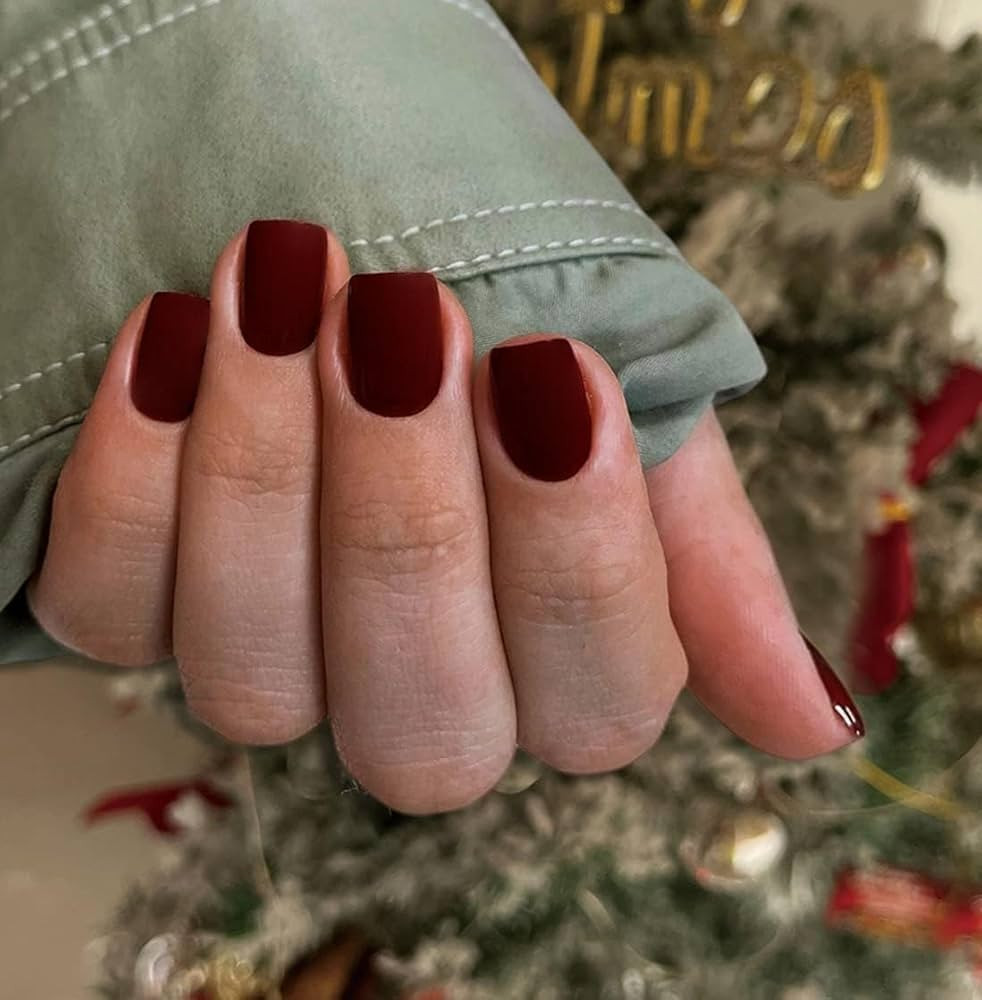 KQueenest Matte Dark Red Press On Nails Short Square Fake Nails for Women More Burgundy Glue on N... | Amazon (US)