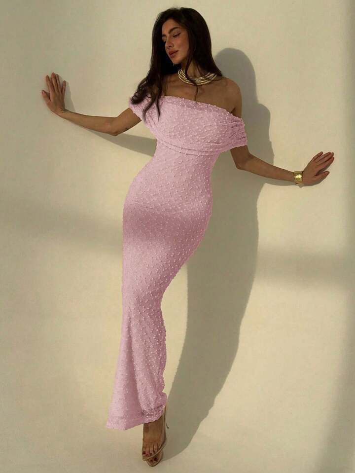 Aloruh Apricot Off-Shoulder Tight Fitted Dress, Textured Fabric, Romantic Date/Vacation, Spring/Summer,Rave Outfits Festival | SHEIN