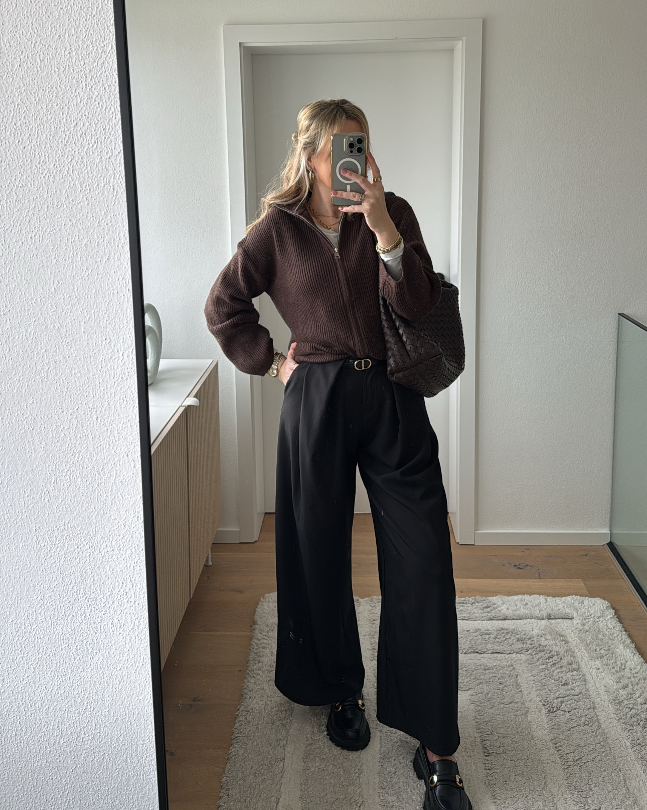 Easy but cool 🙌 

#LTKstyletip #LTKFashionMonth #LTKeurope