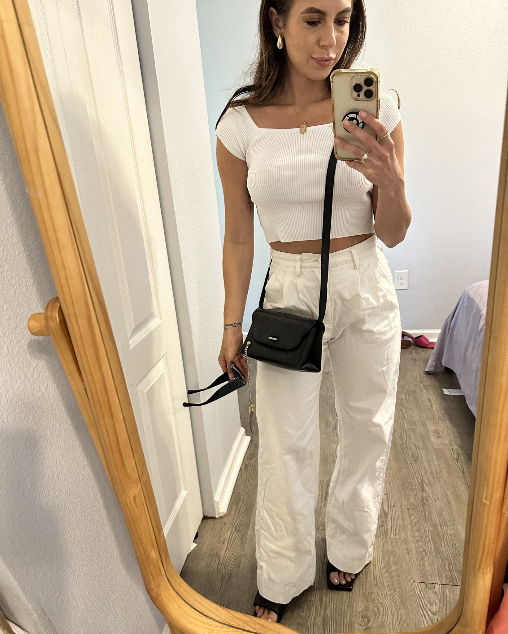 This 525 top goes with anything! Styled it here 2 ways 😁

#LTKstyletip #LTKSeasonal #LTKfindsunder100